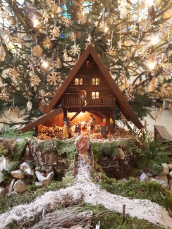Weihnachtskrippe in Heiligkreuz
